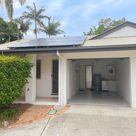 Byron Lakeside Holiday Apartments Byron Bay Esterno foto