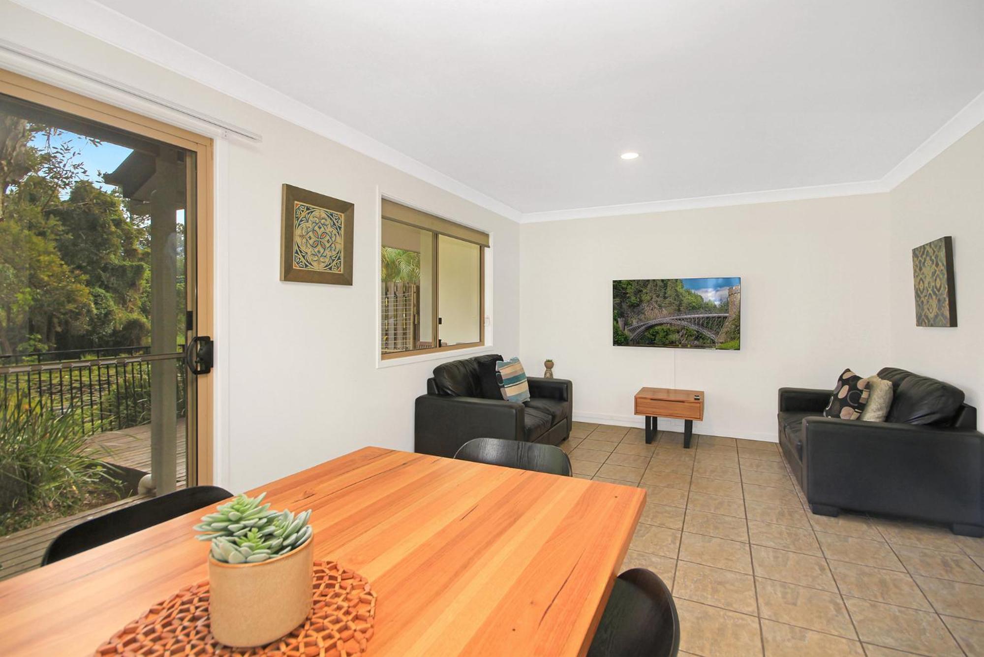 Byron Lakeside Holiday Apartments Byron Bay Esterno foto