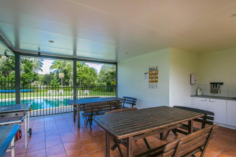 Byron Lakeside Holiday Apartments Byron Bay Esterno foto